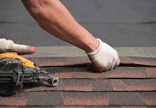 Upgrade Your Roof and Siding: Key Indicators to Look For